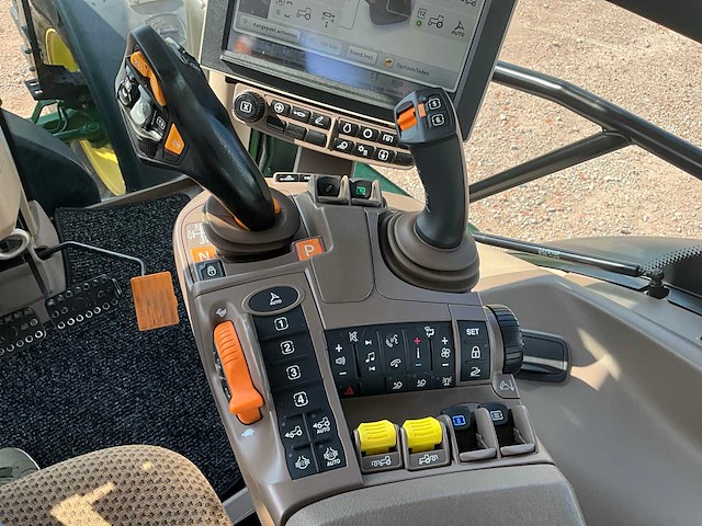 2022 john deere 6r 250 vierwielaangedreven landbouwtractor - afbeelding 45 van  56