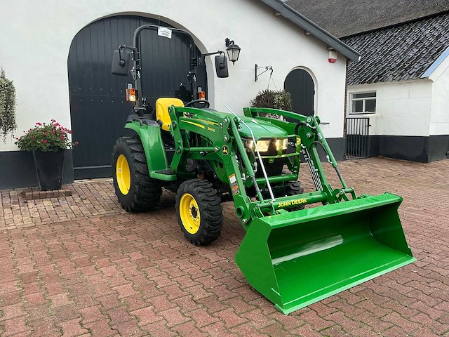 2022 john deere e02 vierwielaangedreven tractor - afbeelding 2 van  33