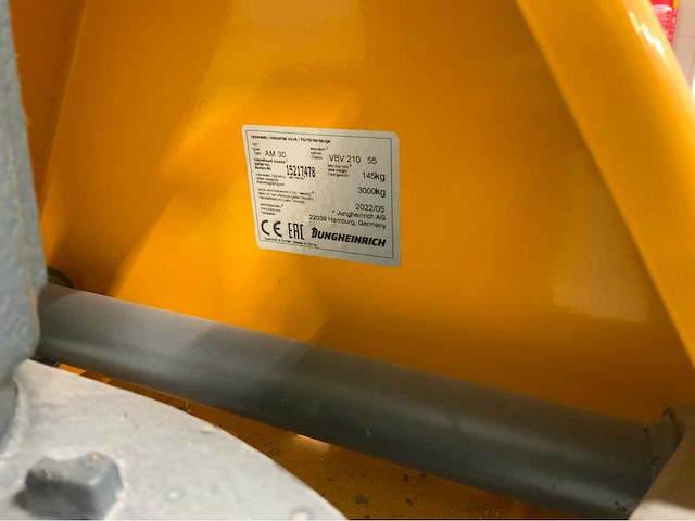 2022 jungheinrich am 30 xl hand hydraulische palletwagen - afbeelding 4 van  5