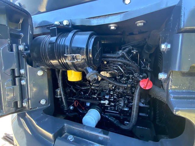 2022 komatsu pc40mr-3 rupsgraafmachine - afbeelding 18 van  32