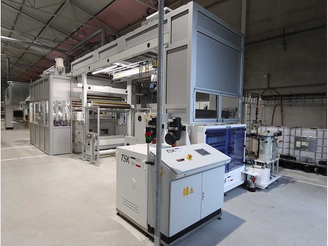 2022 kroenert rol-naar-rol lamineerlijn - afbeelding 29 van  33