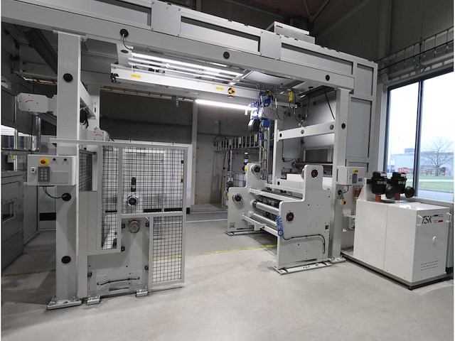 2022 kroenert rol-naar-rol lamineerlijn - afbeelding 30 van  33