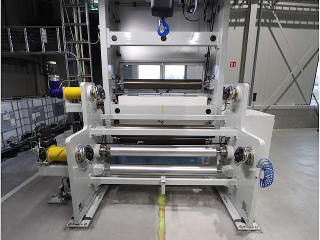 2022 kroenert rol-naar-rol lamineerlijn - afbeelding 31 van  33