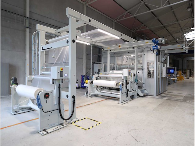 2022 kroenert rol-tot-rol coating en lamineerlijn - afbeelding 37 van  40