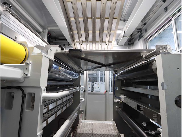 2022 kroenert rol-tot-rol coating en lamineerlijn - afbeelding 10 van  40