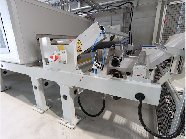 2022 kroenert rol-tot-rol coating en lamineerlijn - afbeelding 16 van  40