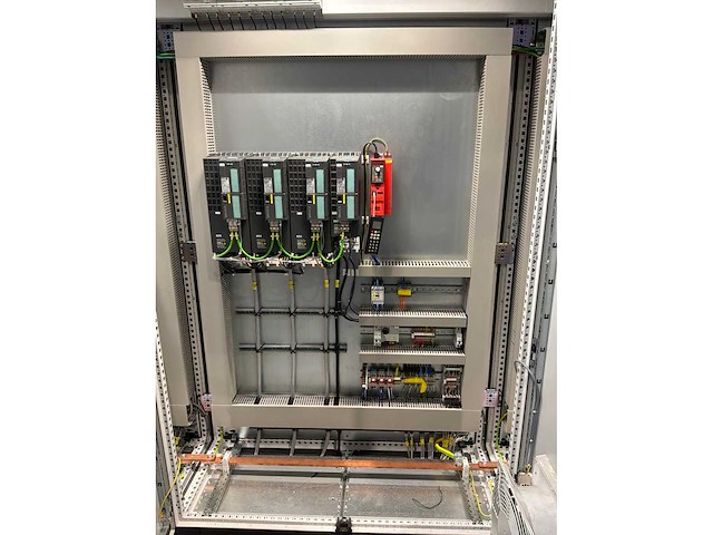 2022 kroenert rol-tot-rol coating en lamineerlijn - afbeelding 28 van  40