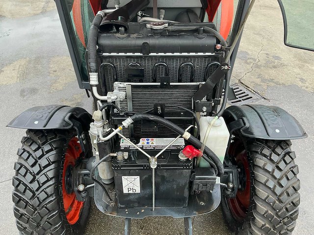 2022 kubota b2261 vierwielaangedreven landbouwtractor - afbeelding 31 van  48