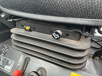 2022 kubota b2261 vierwielaangedreven landbouwtractor - afbeelding 45 van  48