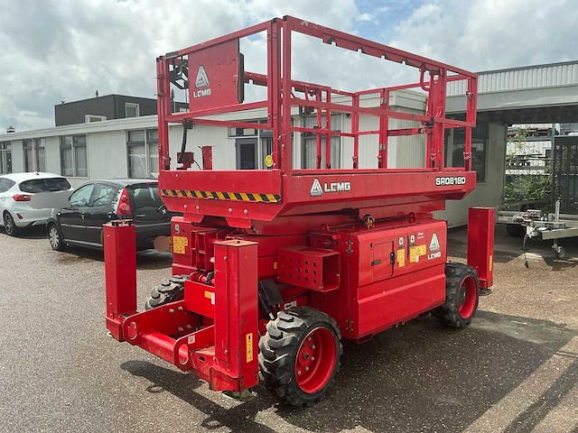 2022 lgmg sr0818d hoogwerker - afbeelding 1 van  26