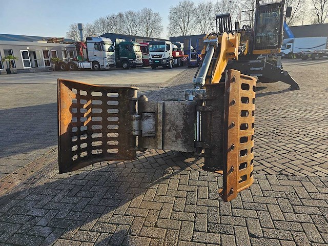 2022 liebherr lh 22 m industry litronic gk9 mobiele overslagmachine met dehaco dsg1102 sorteergrijper - afbeelding 2 van  16