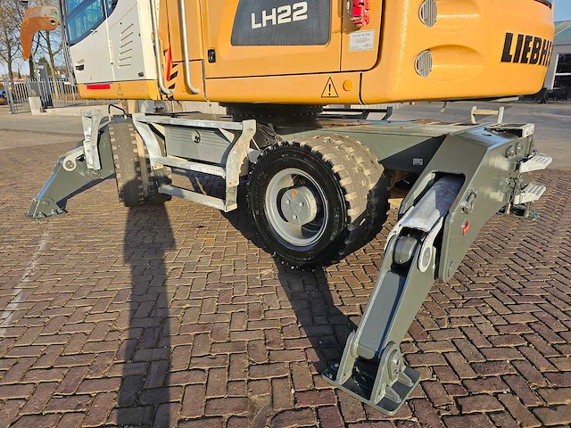 2022 liebherr lh 22 m industry litronic gk9 mobiele overslagmachine met dehaco dsg1102 sorteergrijper - afbeelding 15 van  16