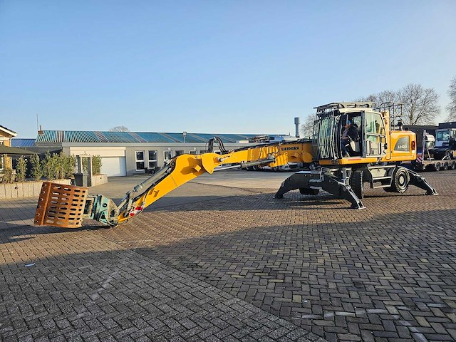 2022 liebherr lh 22 m industry litronic gk9 mobiele overslagmachine met dehaco dsg1102 sorteergrijper - afbeelding 3 van  4
