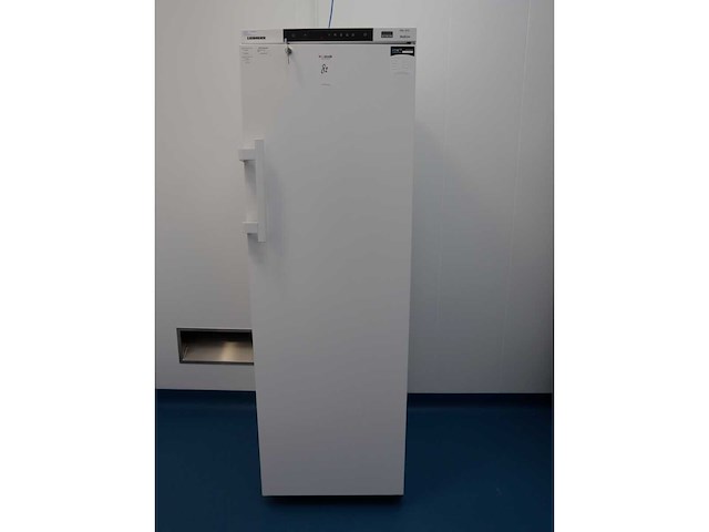 2022 liebherr lkv 3910 mediline laboratoriumkoelkast - afbeelding 2 van  7
