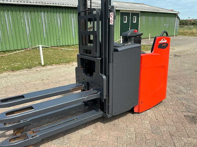 2022 linde d10fp stapelaar - afbeelding 1 van  14