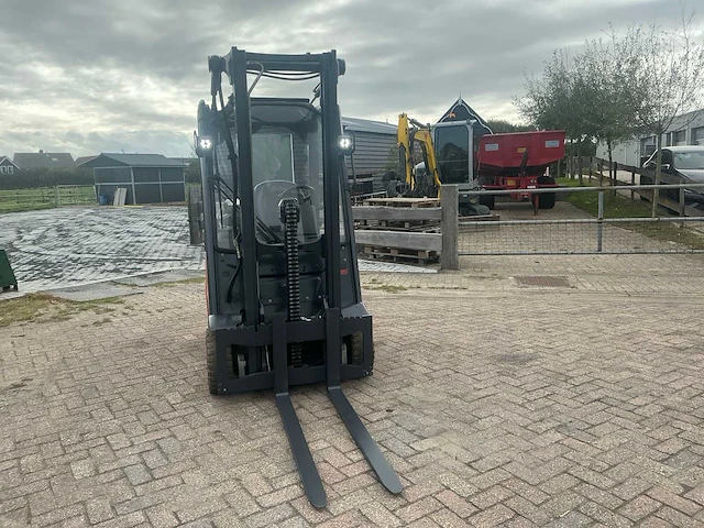 2022 linde e16l-02 vorkheftruck - afbeelding 13 van  19