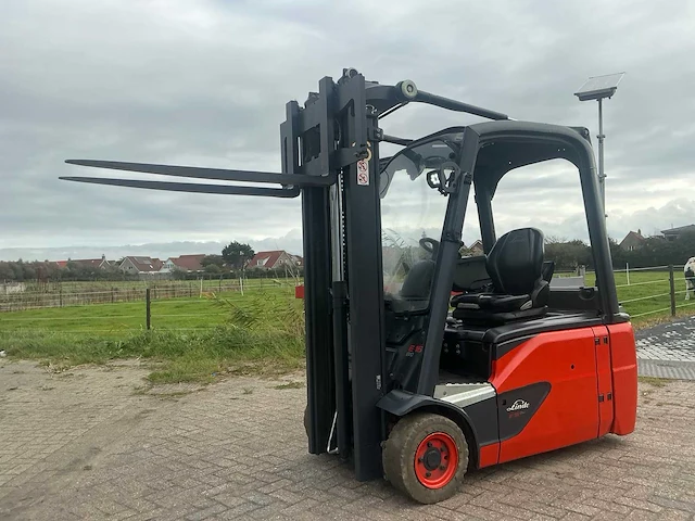 2022 linde e16l-02 vorkheftruck - afbeelding 18 van  18