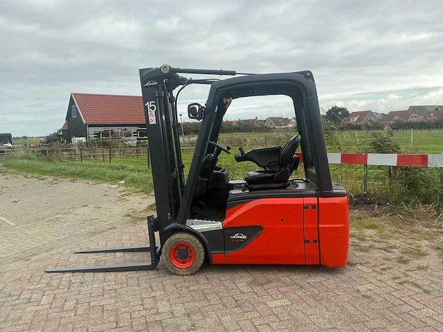 2022 linde e16l-02 vorkheftruck - afbeelding 16 van  18
