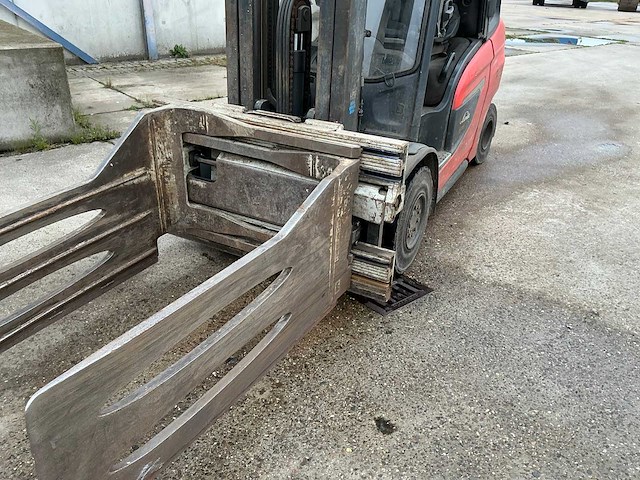 2022 linde h35t-01 heftruck met cascade balenklem - afbeelding 3 van  13