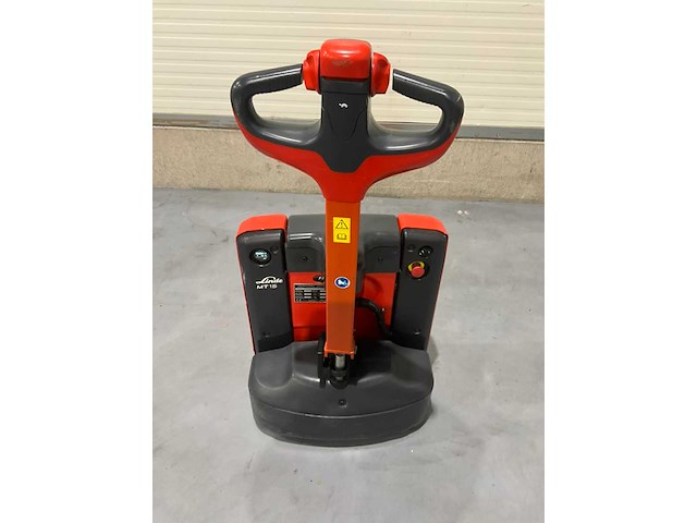 2022 linde mt 15 1500kg interne lader elektrische palletwagen - afbeelding 10 van  13