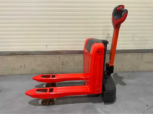 2022 linde mt 15 1500kg interne lader elektrische palletwagen - afbeelding 9 van  13
