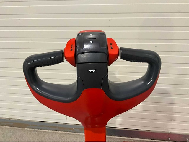 2022 linde mt 15 1500kg interne lader elektrische palletwagen - afbeelding 2 van  8