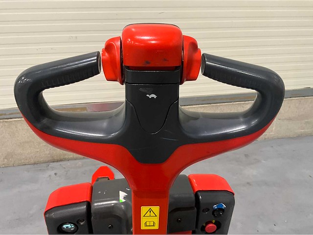2022 linde mt 15 1500kg interne lader elektrische palletwagen - afbeelding 8 van  8
