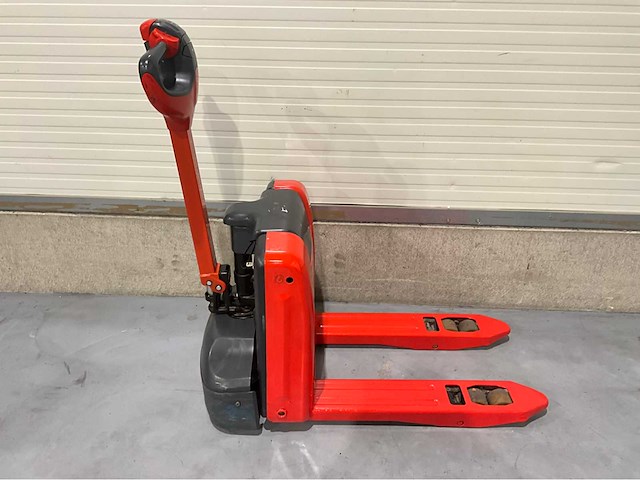 2022 linde mt 15 1500kg interne lader elektrische palletwagen - afbeelding 6 van  7