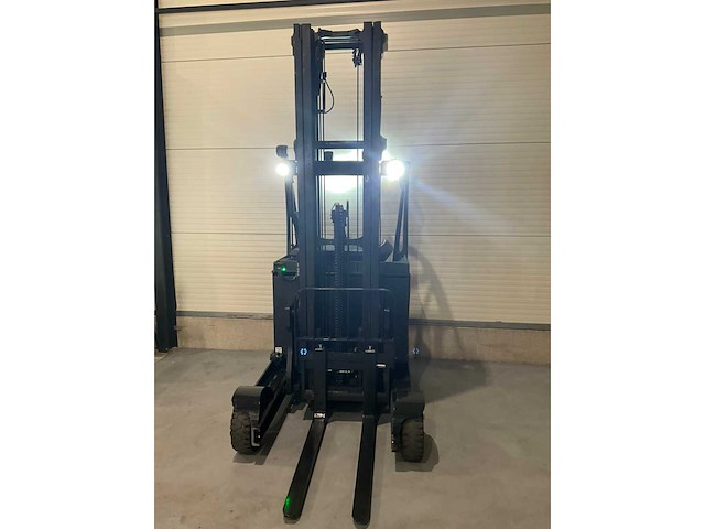 2022 linde r14g-01 1400kg ruw terrein reach truck - afbeelding 11 van  19