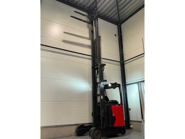2022 linde r14g-01 1400kg ruw terrein reach truck - afbeelding 13 van  19