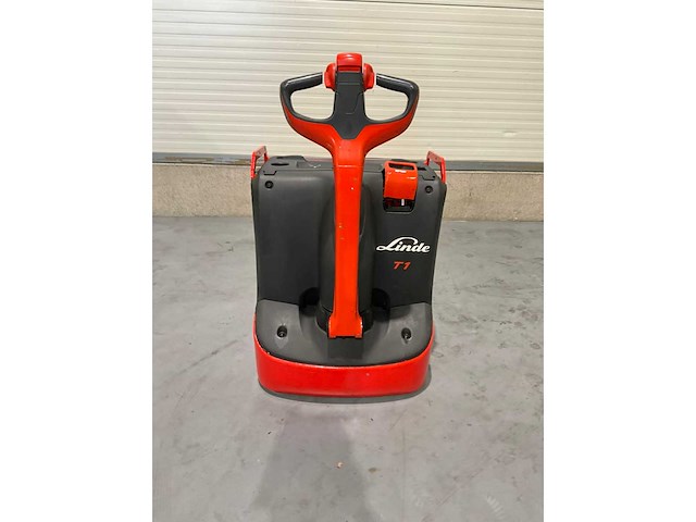 2022 linde t18 elektrische palletwagen 1800kg accu’s 2025 - afbeelding 3 van  6