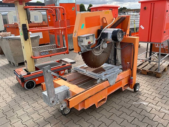 2022 lissmac dts 1000v steenzaagmachine / bloksteenzaagmachine - afbeelding 1 van  18