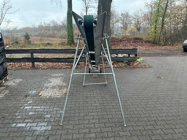 2022 log conveyor 28900 mobiele opvoer transportband - afbeelding 15 van  16