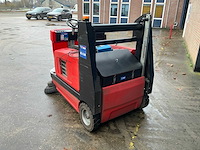 2022 maclean buster1300te zelfrijdende veegmachine - afbeelding 14 van  17