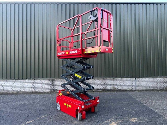 2022 magni es0607dc hoogwerker - afbeelding 22 van  24