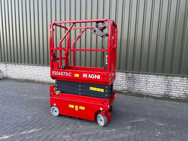 2022 magni es0607dc hoogwerker - afbeelding 17 van  18