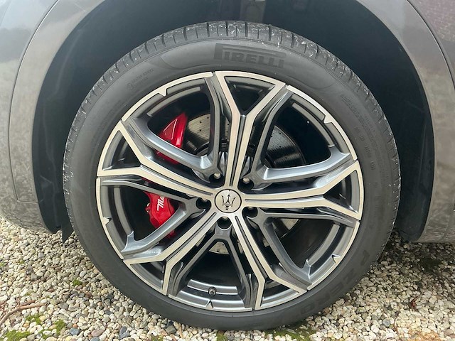 2022 maserati levante modena s 3.0 v6 personenauto - afbeelding 13 van  47
