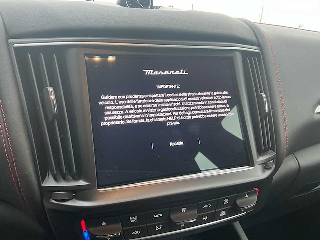 2022 maserati levante modena s 3.0 v6 personenauto - afbeelding 18 van  47