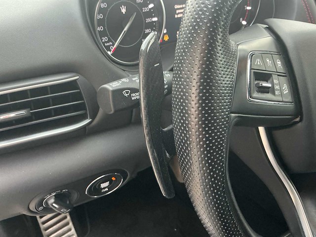 2022 maserati levante modena s 3.0 v6 personenauto - afbeelding 25 van  47