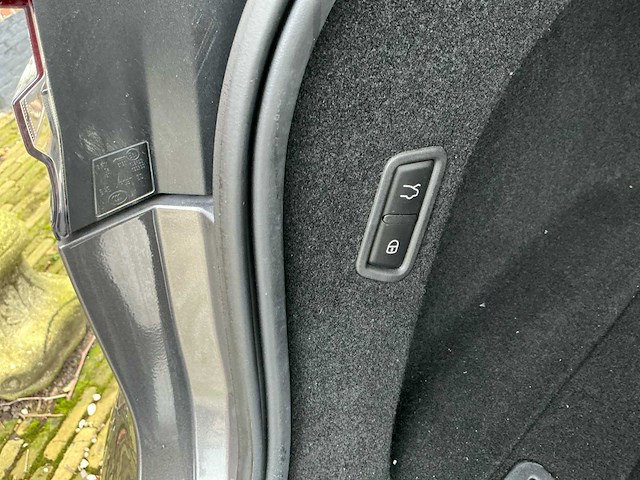 2022 maserati levante modena s 3.0 v6 personenauto - afbeelding 37 van  47