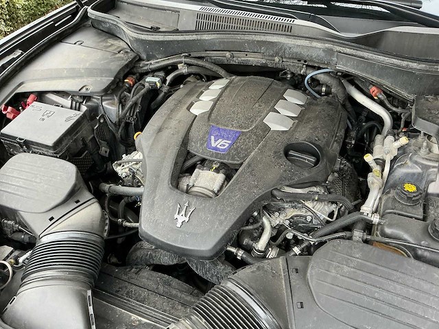 2022 maserati levante modena s 3.0 v6 personenauto - afbeelding 38 van  47