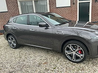 2022 maserati levante modena s 3.0 v6 personenauto - afbeelding 46 van  47