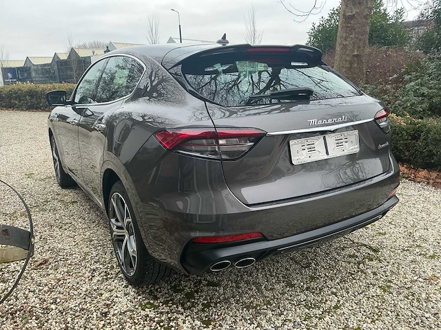 2022 maserati levante modena s 3.0 v6 personenauto - afbeelding 47 van  47