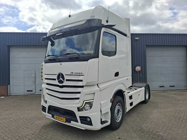 2022 mercedes-benz actros 1945 4x2 gigaspace vrachtwagen - afbeelding 1 van  29