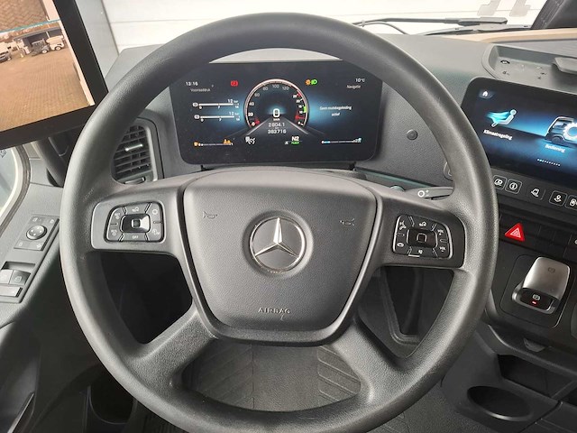 2022 mercedes-benz actros 2545 6x2 gigaspace vrachtwagen - afbeelding 6 van  35