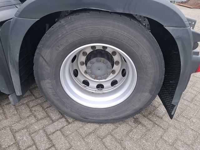 2022 mercedes-benz actros 2545 6x2 gigaspace vrachtwagen - afbeelding 20 van  35