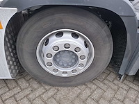 2022 mercedes-benz actros 2545 6x2 gigaspace vrachtwagen - afbeelding 18 van  35