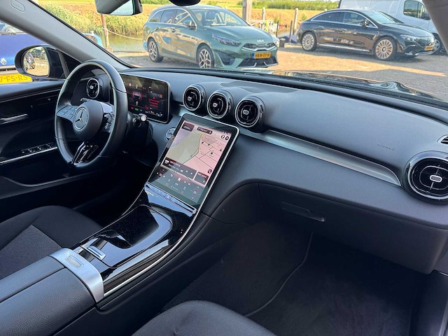 2022 mercedes-benz c-klasse 300 e amg 19” bns line ltd kdb-61-n - afbeelding 6 van  29