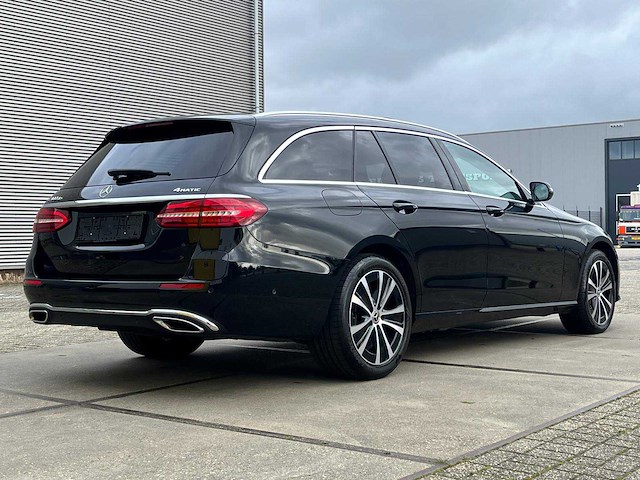 2022 mercedes-benz e300 4matic hybride personenauto - afbeelding 26 van  30