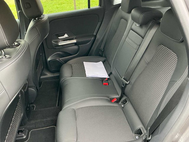 2022 mercedes-benz eqa 250 sport ed. 67 kwh personenauto - afbeelding 19 van  41